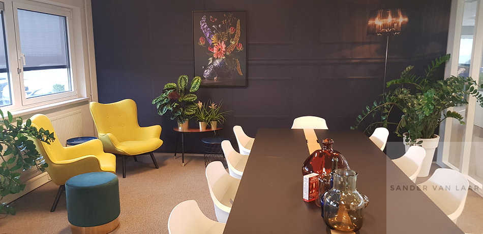 Clients interior with flowerstill life art